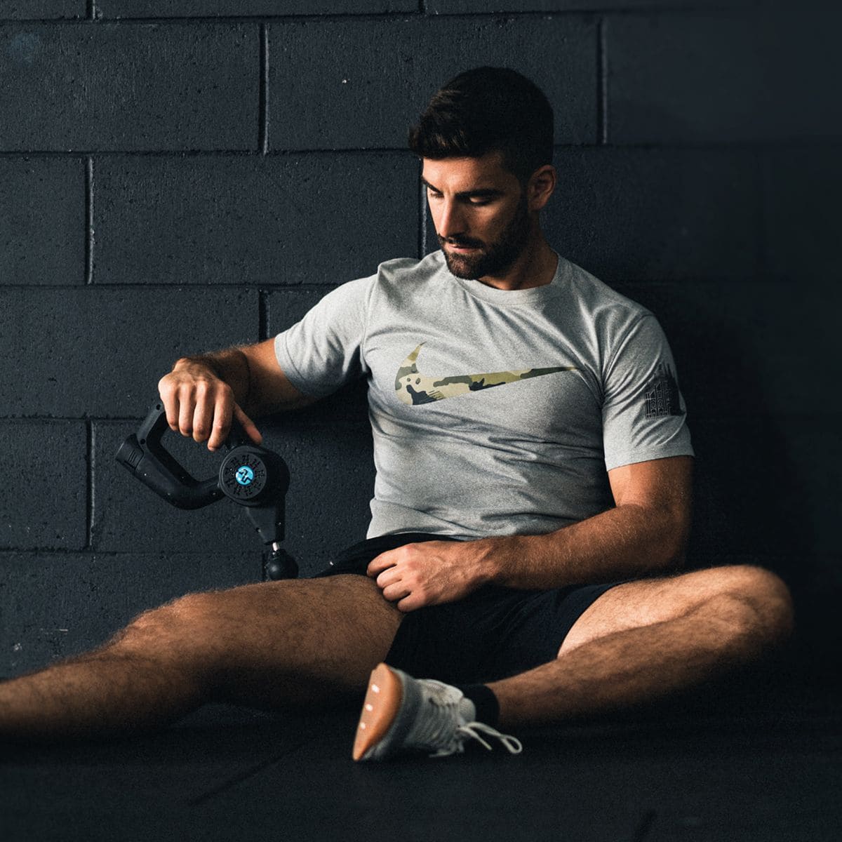Pistolet de Massage Musculaire Homefit Pro – Récupération & Soulagement des Douleurs